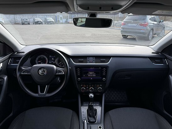 Skoda Octavia 1.8 TSI DSG (180 л.с.) Style