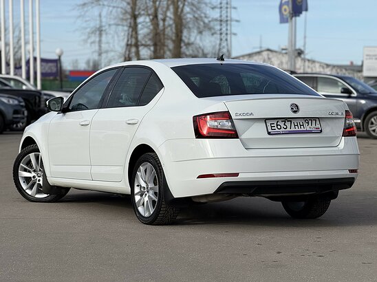 Skoda Octavia 1.8 TSI DSG (180 л.с.) Style