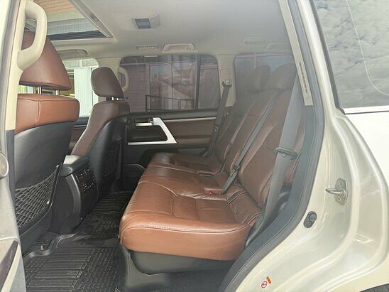 Toyota Land Cruiser 4.5 D AT (249 л.с.) 5 мест Luxe Safety
