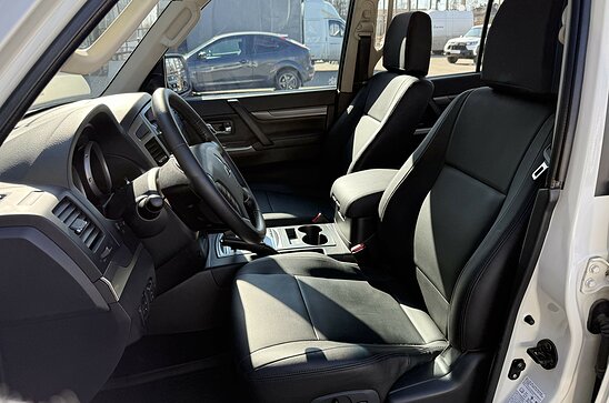 Mitsubishi Pajero 3.0 AT (178 л.с.) GLS