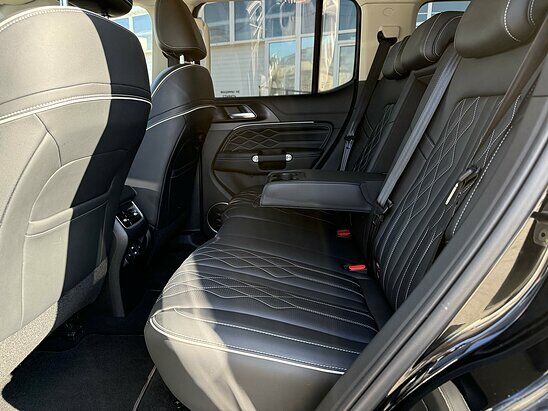 Tank 300 2.0 4WD AT (220 л.с.) City Adventure