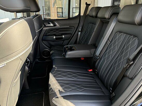 Tank 300 2.0 4WD AT (220 л.с.) City Adventure