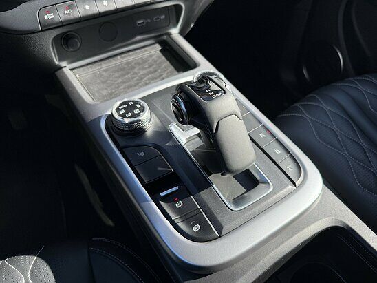 Tank 300 2.0 4WD AT (220 л.с.) City Adventure