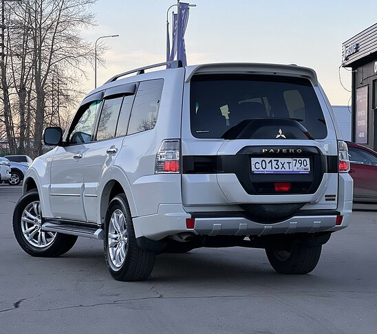 Mitsubishi Pajero 3.8 4WD AT (243 л.с.) GLS