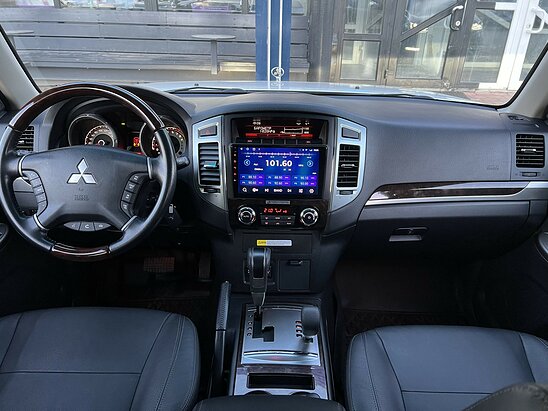 Mitsubishi Pajero 3.8 4WD AT (243 л.с.) GLS