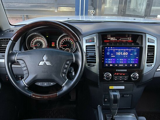 Mitsubishi Pajero 3.8 4WD AT (243 л.с.) GLS