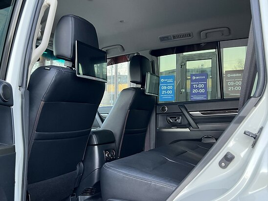 Mitsubishi Pajero 3.8 4WD AT (243 л.с.) GLS