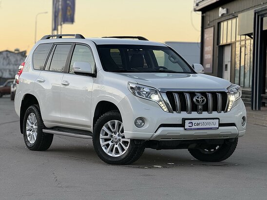 Toyota Land Cruiser Prado 4.0 AT (282 л.с.) Prestige