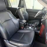 Toyota Land Cruiser Prado 4.0 AT (282 л.с.) Prestige