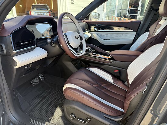 Geely Monjaro 2.0 4WD AT (238 л.с.) Flagship