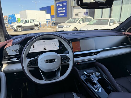Geely Monjaro 2.0 4WD AT (238 л.с.) Flagship