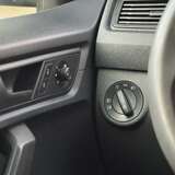 Volkswagen Caddy 1.6 MPI MT (110 л.с.) Kombi