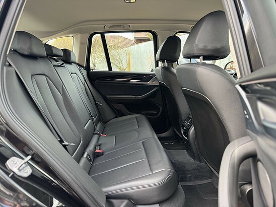 BMW X3 20i 2.0 xDrive Steptronic (184 л.с.)