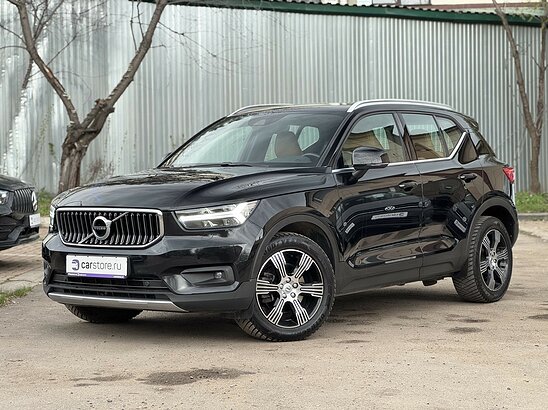 Volvo XC40 2.0 4WD AT (190 л.с.) Inscription