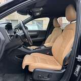 Volvo XC40 2.0 4WD AT (190 л.с.) Inscription