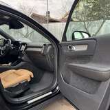 Volvo XC40 2.0 4WD AT (190 л.с.) Inscription