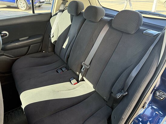 Nissan Tiida 1.6 MT (110 л.с.) Comfort