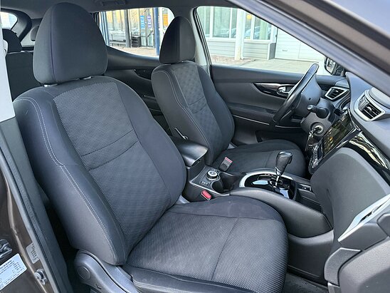 Nissan Qashqai 2.0 4WD CVT (144 л.с.) SE+