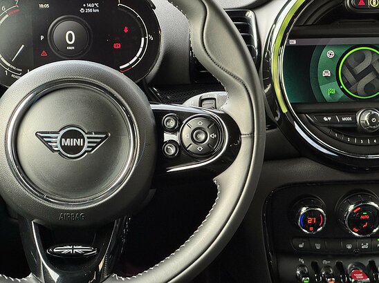 MINI Cooper Clubman 1.5 AMT (136 л.с.) LCI