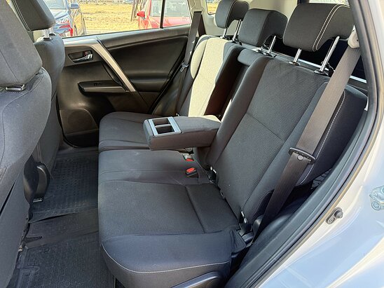 Toyota RAV4 2.0 AWD MT (146 л.с.) Comfort Plus