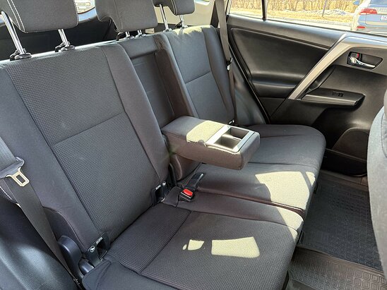 Toyota RAV4 2.0 AWD MT (146 л.с.) Comfort Plus