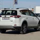 Toyota RAV4 2.0 AWD MT (146 л.с.) Comfort Plus
