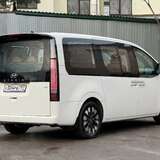 Hyundai Staria 2.2 VGT 4WD AT (177 л.с.) Premium