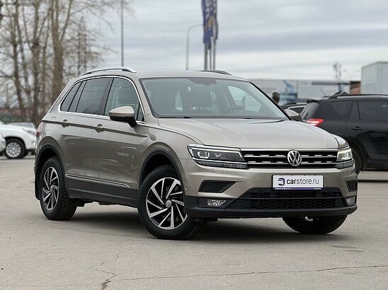 Volkswagen Tiguan 2.0 TSI 4MOTION DSG (180 л.с.)