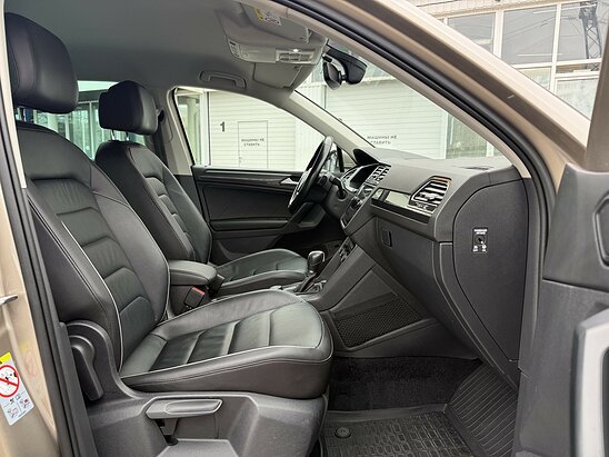 Volkswagen Tiguan 2.0 TSI 4MOTION DSG (180 л.с.)