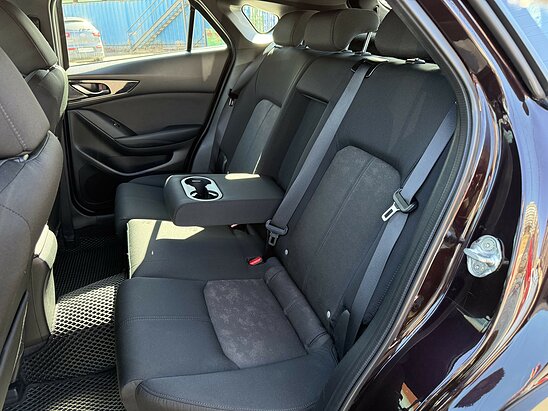 Mazda CX-4 2.0 AT (158 л.с.) Core