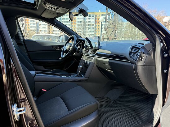 Mazda CX-4 2.0 AT (158 л.с.) Core