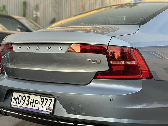 Volvo S90 2.0 T5 AT (249 л.с.) Inscription