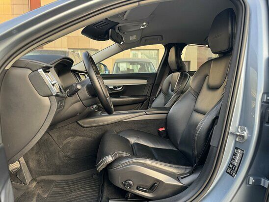Volvo S90 2.0 T5 AT (249 л.с.) Inscription