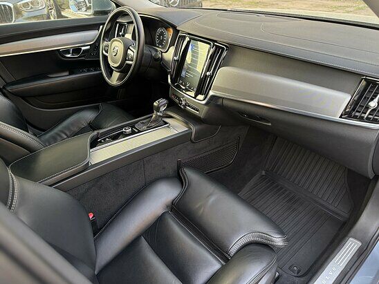 Volvo S90 2.0 T5 AT (249 л.с.) Inscription