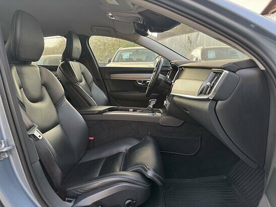 Volvo S90 2.0 T5 AT (249 л.с.) Inscription