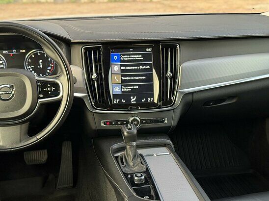 Volvo S90 2.0 T5 AT (249 л.с.) Inscription