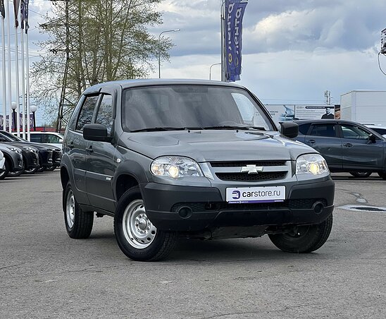 Chevrolet Niva 1.7 MT (80 л.с.)