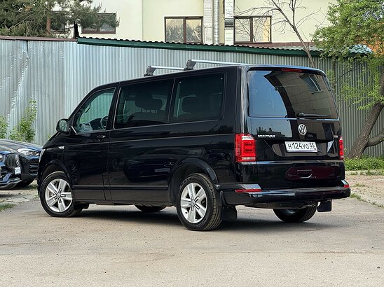 Volkswagen Multivan 2.0 TDI DSG (180 л.с.) Comfortline
