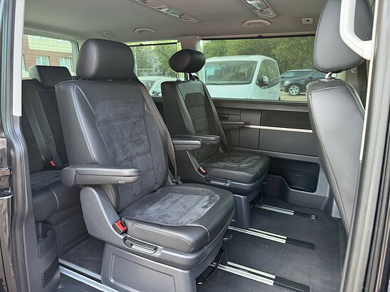 Volkswagen Multivan 2.0 TDI DSG (180 л.с.) Comfortline