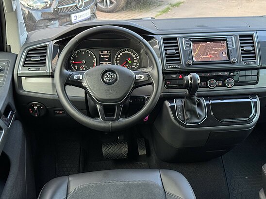 Volkswagen Multivan 2.0 TDI DSG (180 л.с.) Comfortline