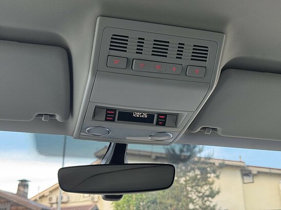 Volkswagen Multivan 2.0 TDI DSG (180 л.с.) Comfortline