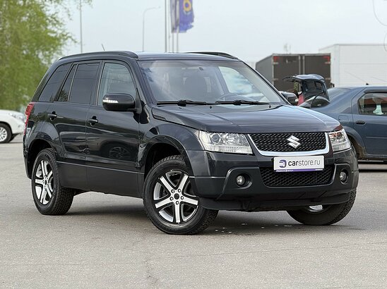 Suzuki Grand Vitara 2.4 4WD MT (169 л.с.) Comfort+