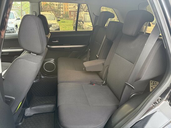Suzuki Grand Vitara 2.4 4WD MT (169 л.с.) Comfort+