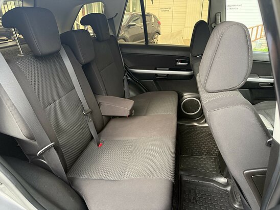 Suzuki Grand Vitara 2.4 4WD MT (169 л.с.) Comfort+