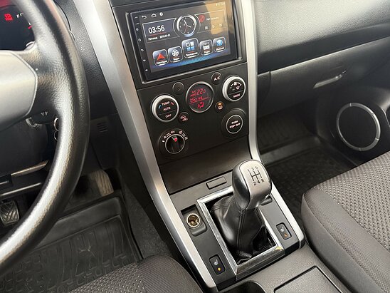 Suzuki Grand Vitara 2.4 4WD MT (169 л.с.) Comfort+