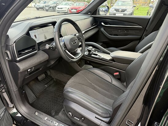Geely Monjaro 2.0 4WD AT (238 л.с.) Flagship