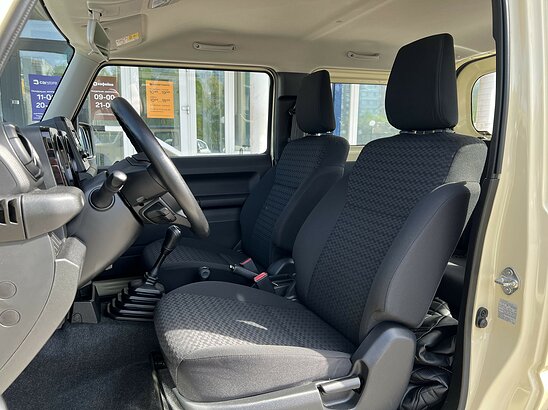 Suzuki Jimny 1.5 4WD MT (102 л.с.) GL