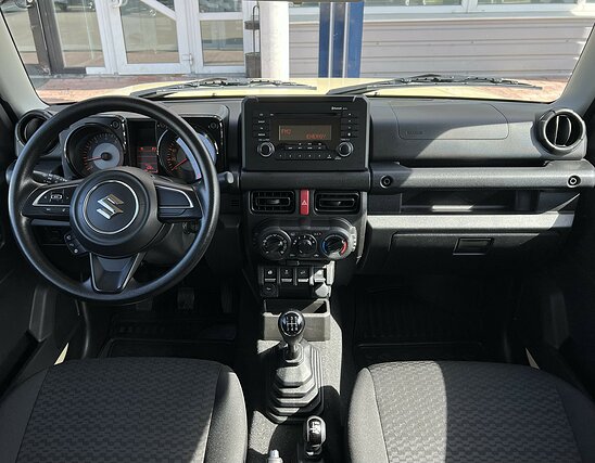 Suzuki Jimny 1.5 4WD MT (102 л.с.) GL