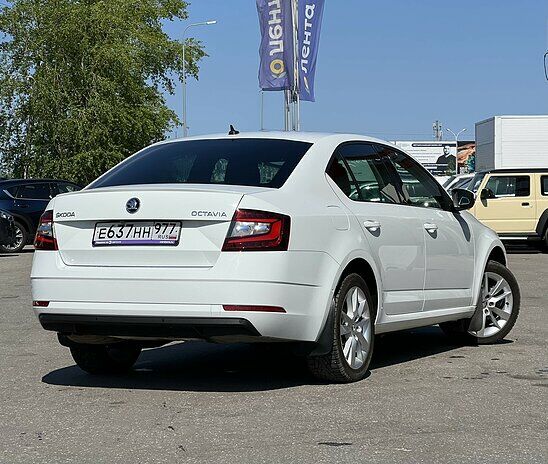 Skoda Octavia 1.8 TSI DSG (180 л.с.) Style