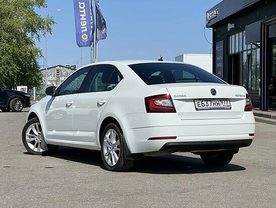 Skoda Octavia 1.8 TSI DSG (180 л.с.) Style